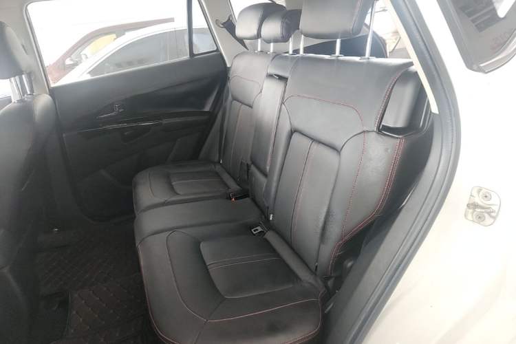 Used Land X5 2015 1.5T Manual Innovation Edition Left Rear Seat