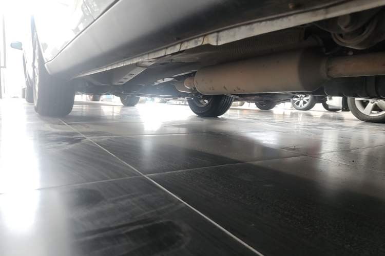 Used Land X5 2015 1.5T Manual Innovation Edition Left Side Sill