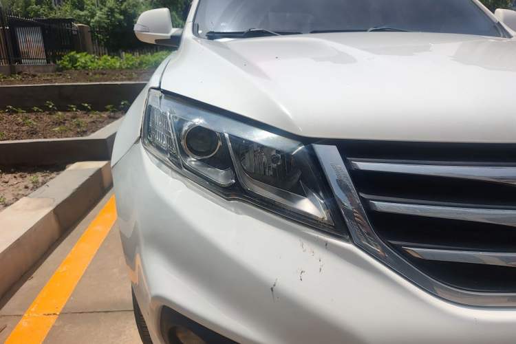 Used Land X5 2015 1.5T Manual Enjoyment Edition Right Front Headlight