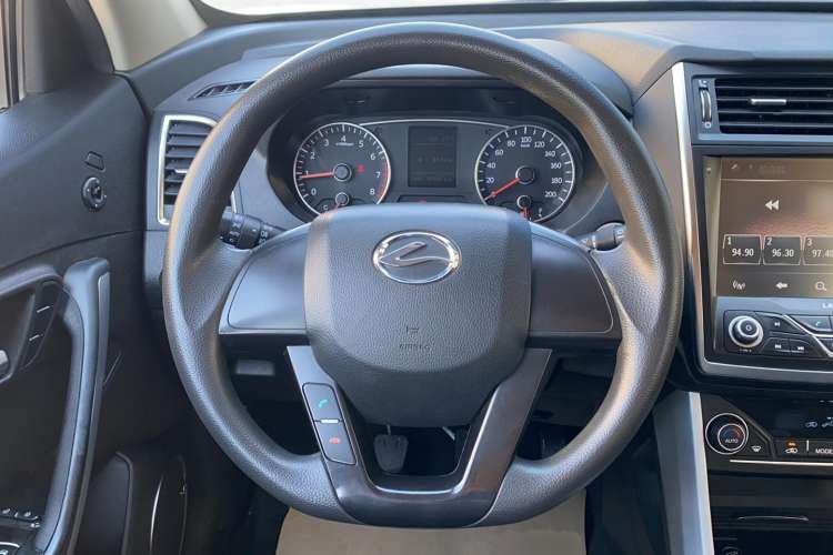 Used Land X5 2015 1.5T Manual Enjoyment Edition Steering Wheel