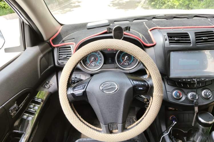 Used Land X5 2015 1.5T Manual Innovation Edition Steering Wheel