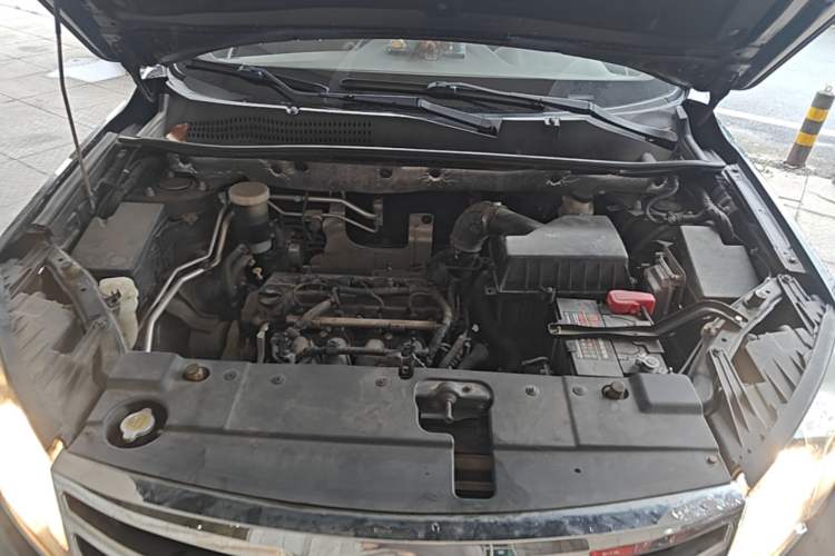 Used Land X5 2016 Plus 1.5T CVT Enjoyment Edition Engine Bay