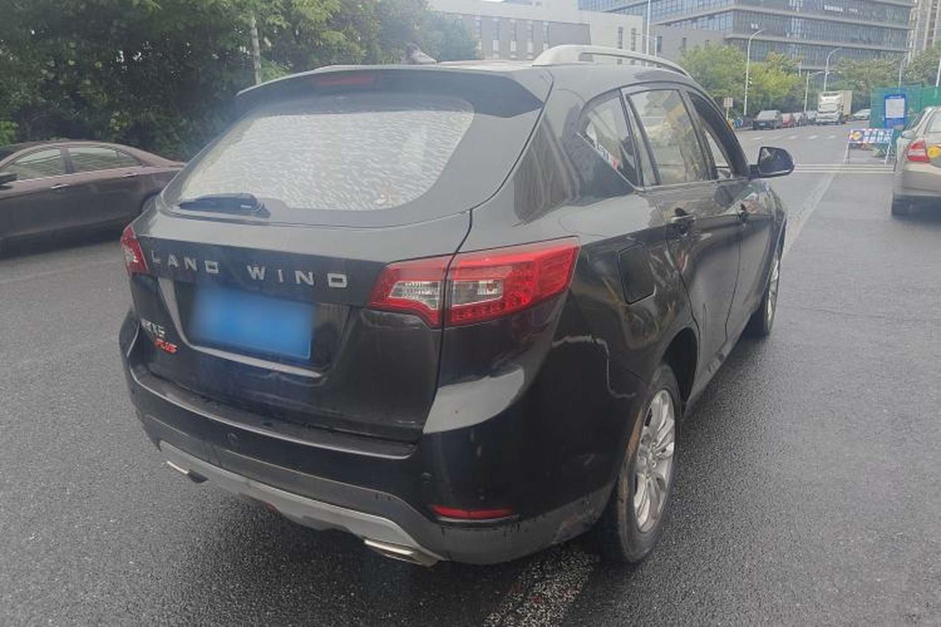 Used Land X5 2016 Plus 1.5T CVT Enjoyment Edition Exterior 3