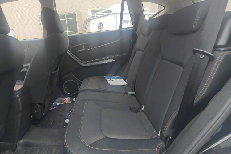 Used Land X5 2016 Plus 1.5T CVT Enjoyment Edition Interior 2