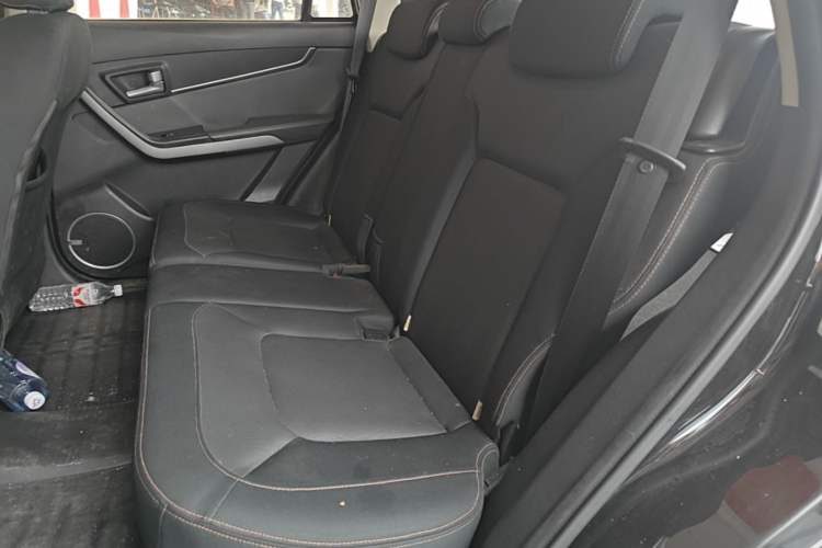 Used Land X5 2016 Plus 1.5T CVT Enjoyment Edition Left Rear Seat
