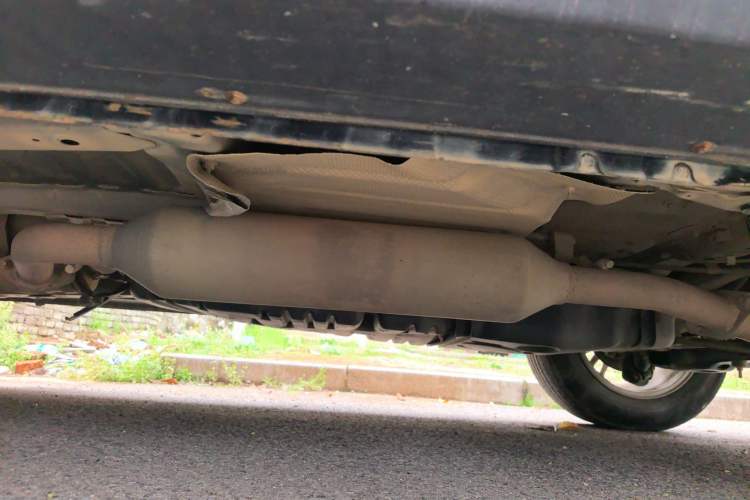 Used Land X5 2016 Plus 1.5T Manual Adventure Edition Left Side Sill