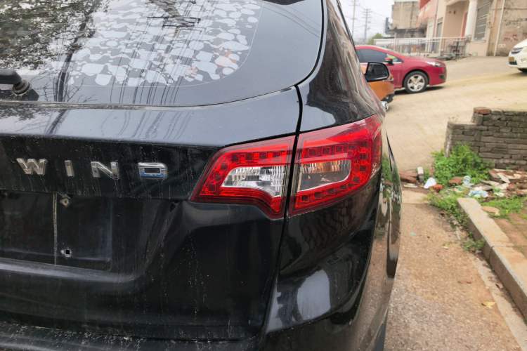 Used Land X5 2016 Plus 1.5T Manual Adventure Edition Right Rear Taillight
