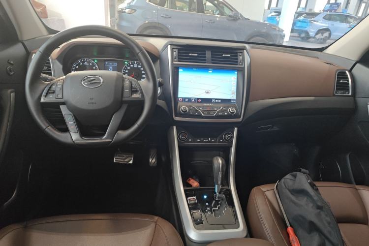 Used Land X5 2016 Plus 1.5T CVT Leading Edition Center Console