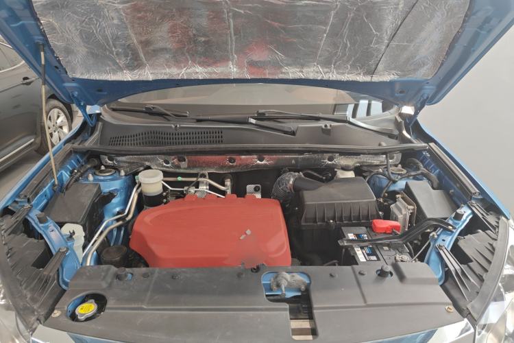 Used Land X5 2016 Plus 1.5T CVT Leading Edition Engine Bay