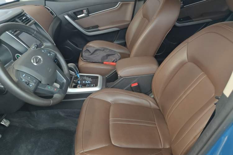 Used Land X5 2016 Plus 1.5T CVT Leading Edition Left Front Seat