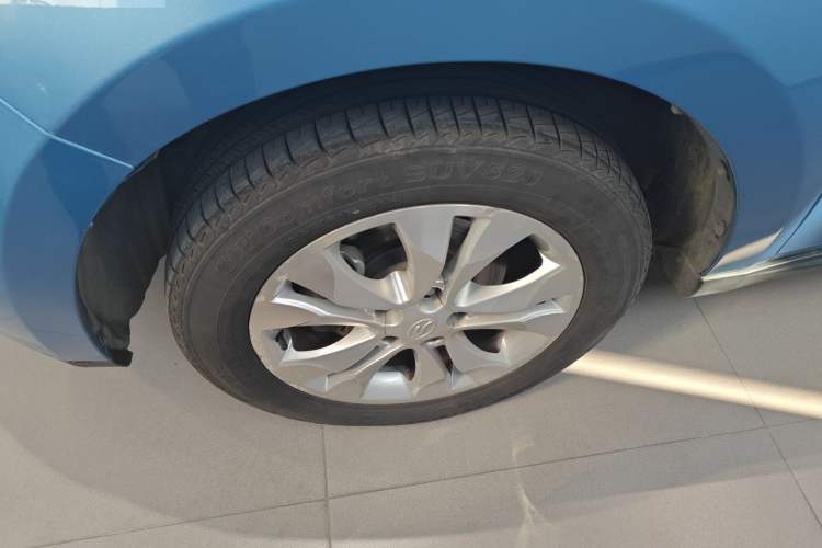 Used Land X5 2016 Plus 1.5T CVT Leading Edition Left Front Wheel Hub