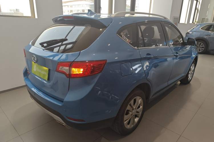 Used Land X5 2016 Plus 1.5T CVT Leading Edition Rear Right 45 Deg
