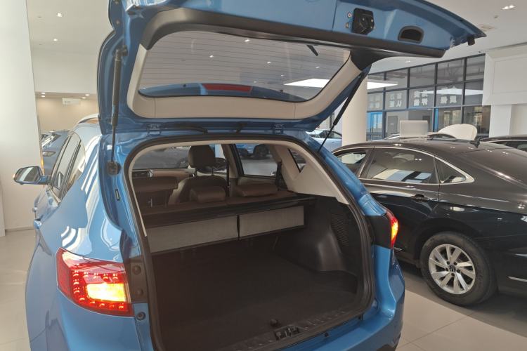 Used Land X5 2016 Plus 1.5T CVT Leading Edition Trunk
