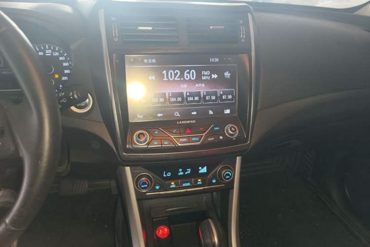 Used Land X5 2016 Plus 1.5T CVT Enjoyment Edition Audio And AC Panel