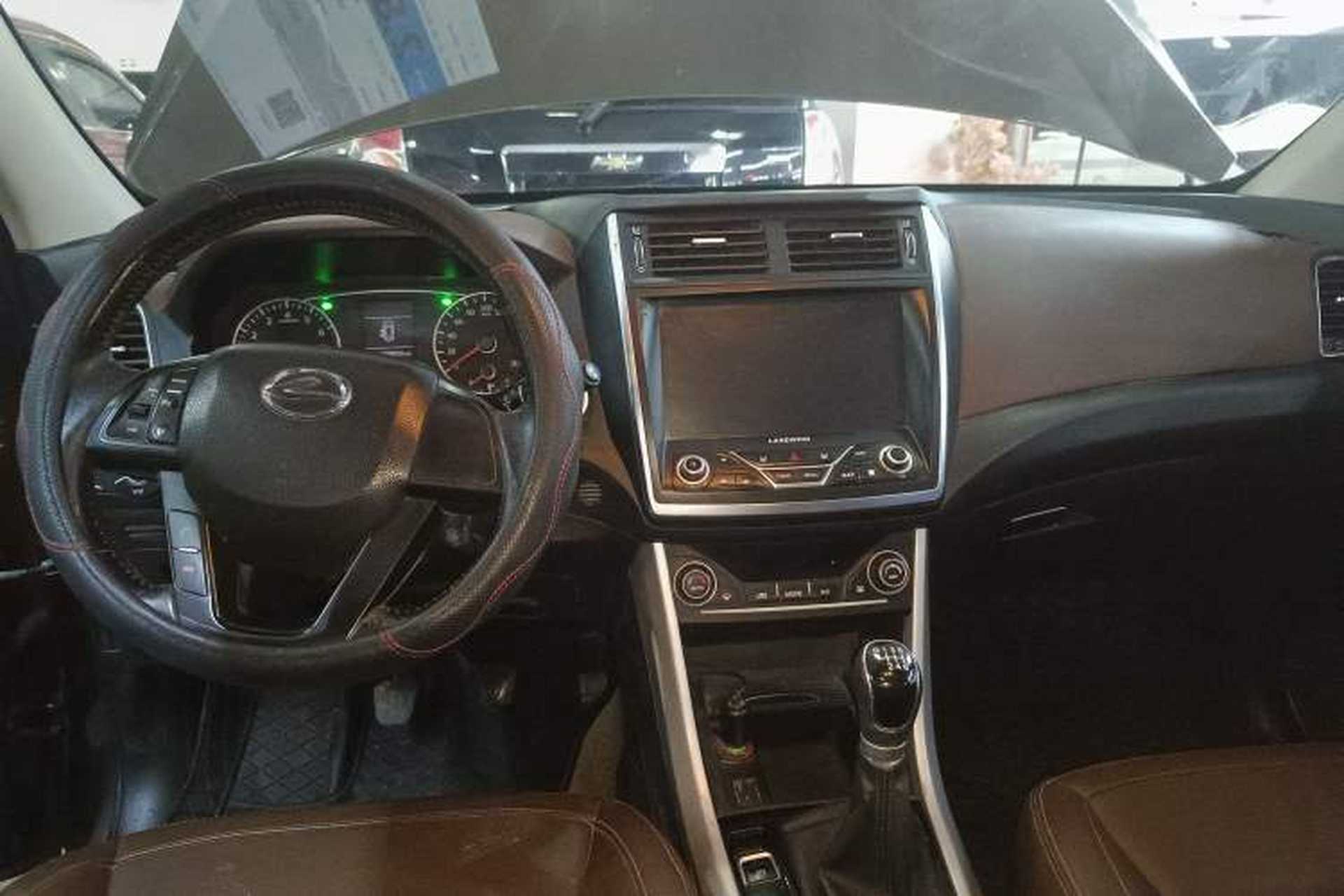 Used Land X5 2016 Plus 1.5T Manual Innovation Edition Audio And AC Panel