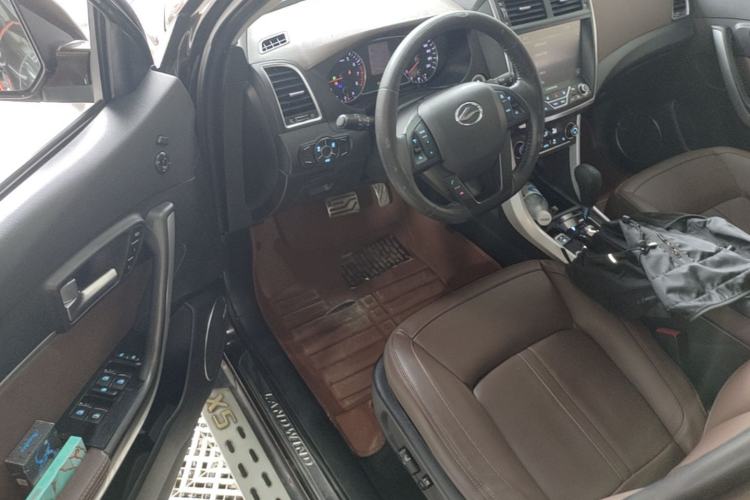 Used Land X5 2016 Plus 1.5T CVT Leading Edition Driver Seat
