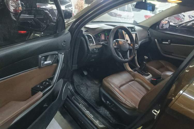 Used Land X5 2016 Plus 1.5T Manual Innovation Edition Driver Seat