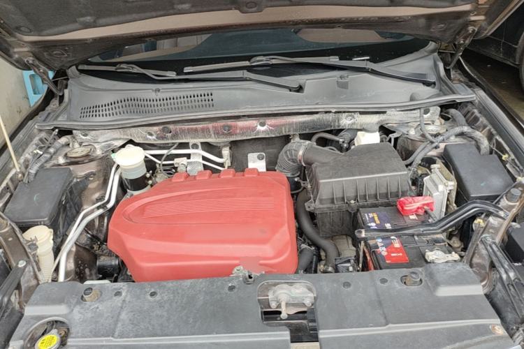 Used Land X5 2016 Plus 1.5T CVT Leading Edition Engine Bay