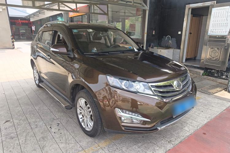 Used Land X5 2016 Plus 1.5T CVT Leading Edition Front Right 45 Deg