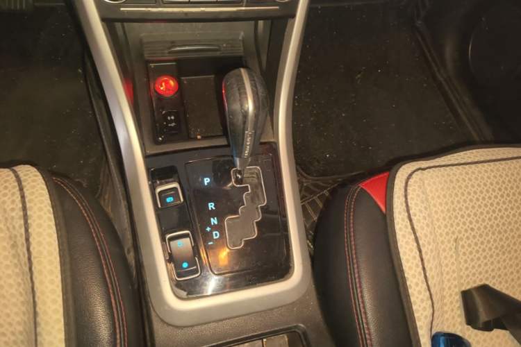 Used Land X5 2016 Plus 1.5T CVT Enjoyment Edition Gear Lever