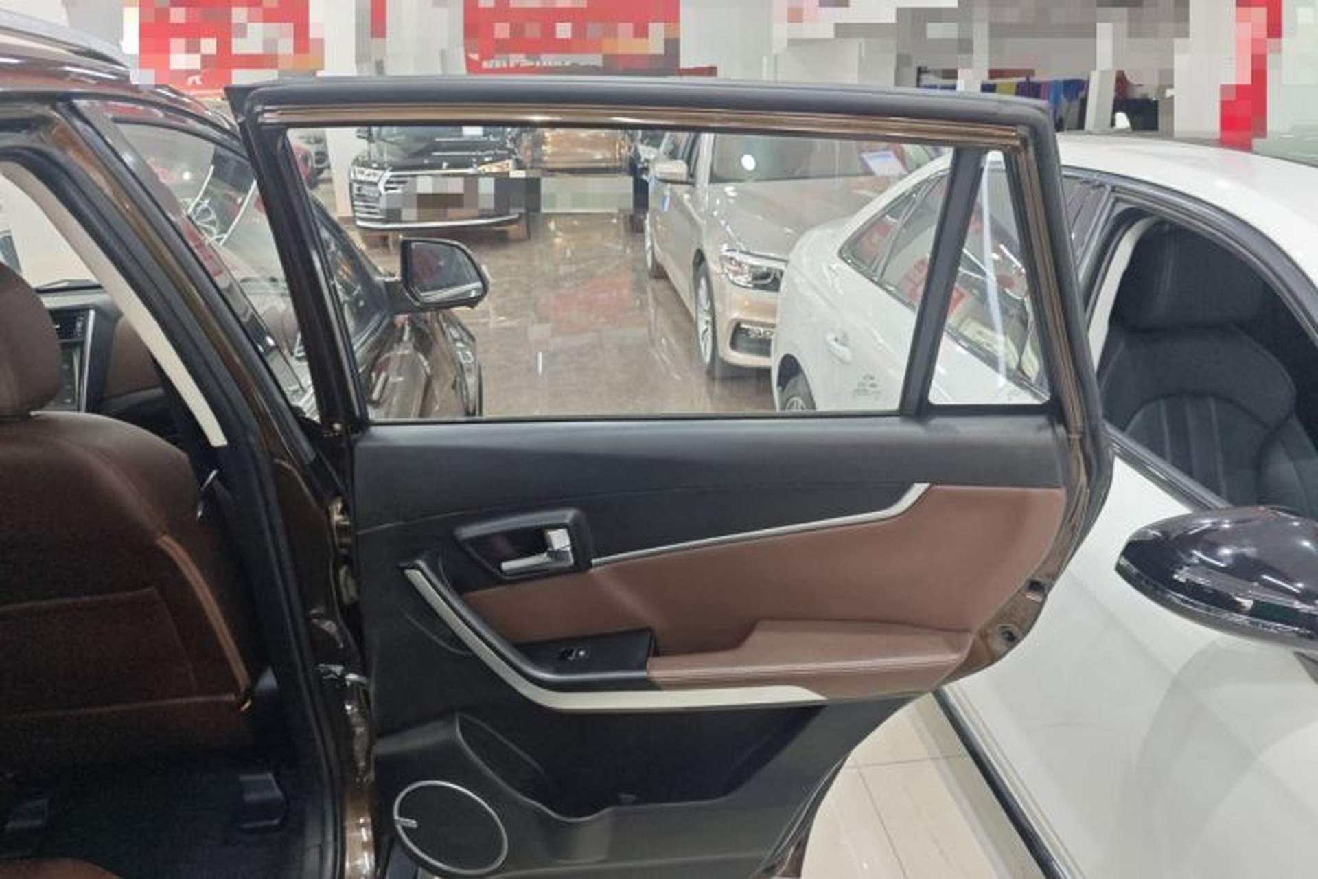 Used Land X5 2016 Plus 1.5T CVT Leading Edition Interior 6