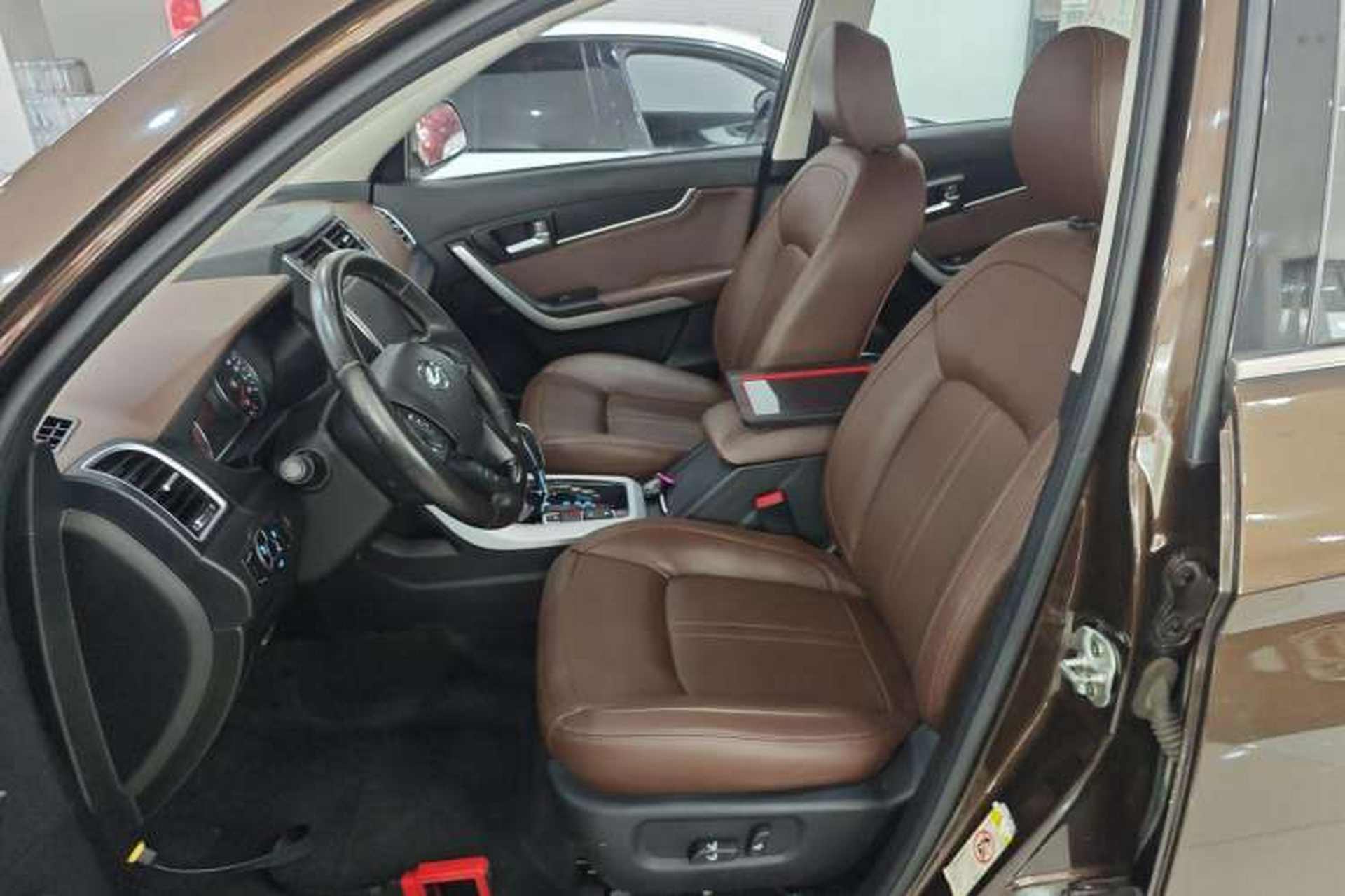 Used Land X5 2016 Plus 1.5T CVT Leading Edition Left Front Seat