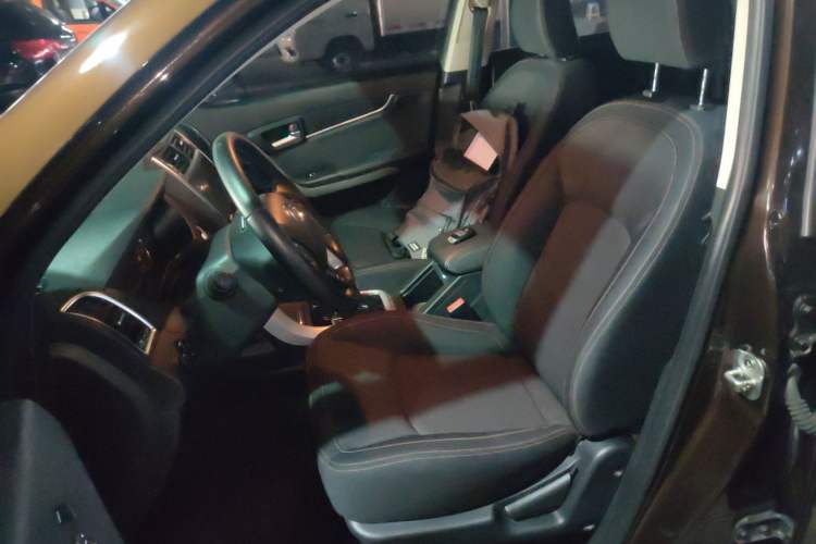 Used Land X5 2016 Plus 2.0T Automatic Enjoyment Edition Left Front Seat