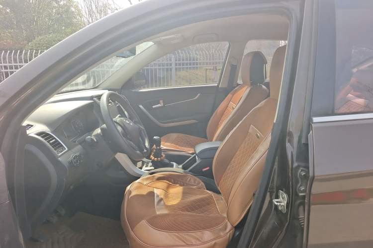 Used Land X5 2016 Plus 1.5T Manual Enjoyment Edition Left Front Seat