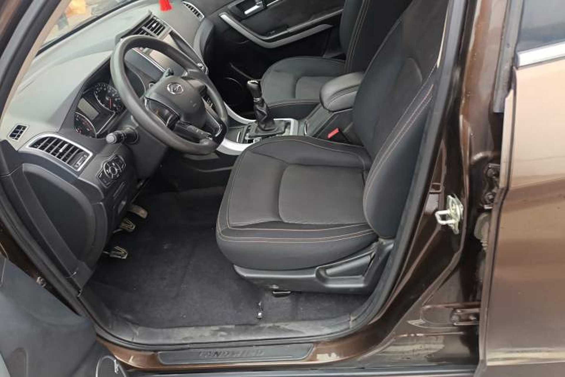 Used Land X5 2016 Plus 1.5T Manual Enjoyment Edition Left Front Seat
