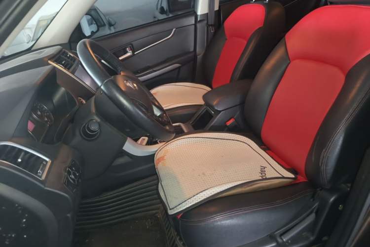 Used Land X5 2016 Plus 1.5T CVT Enjoyment Edition Left Front Seat