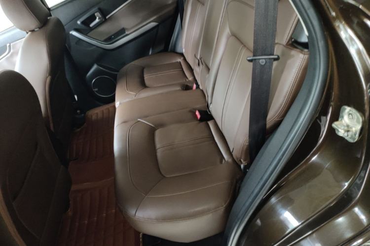 Used Land X5 2016 Plus 1.5T CVT Leading Edition Left Rear Seat