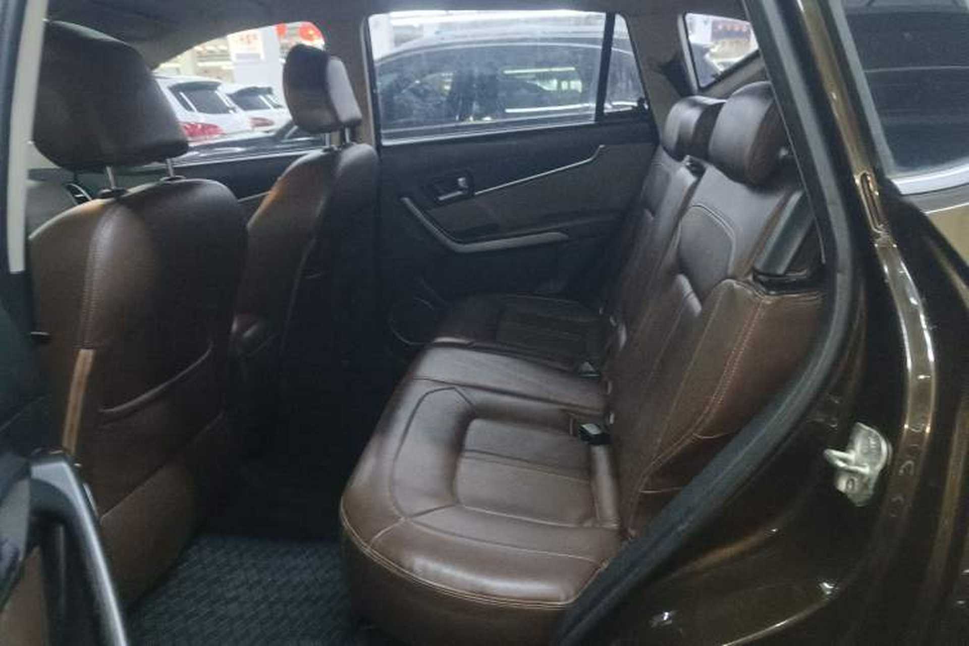 Used Land X5 2016 Plus 1.5T Manual Innovation Edition Left Rear Seat