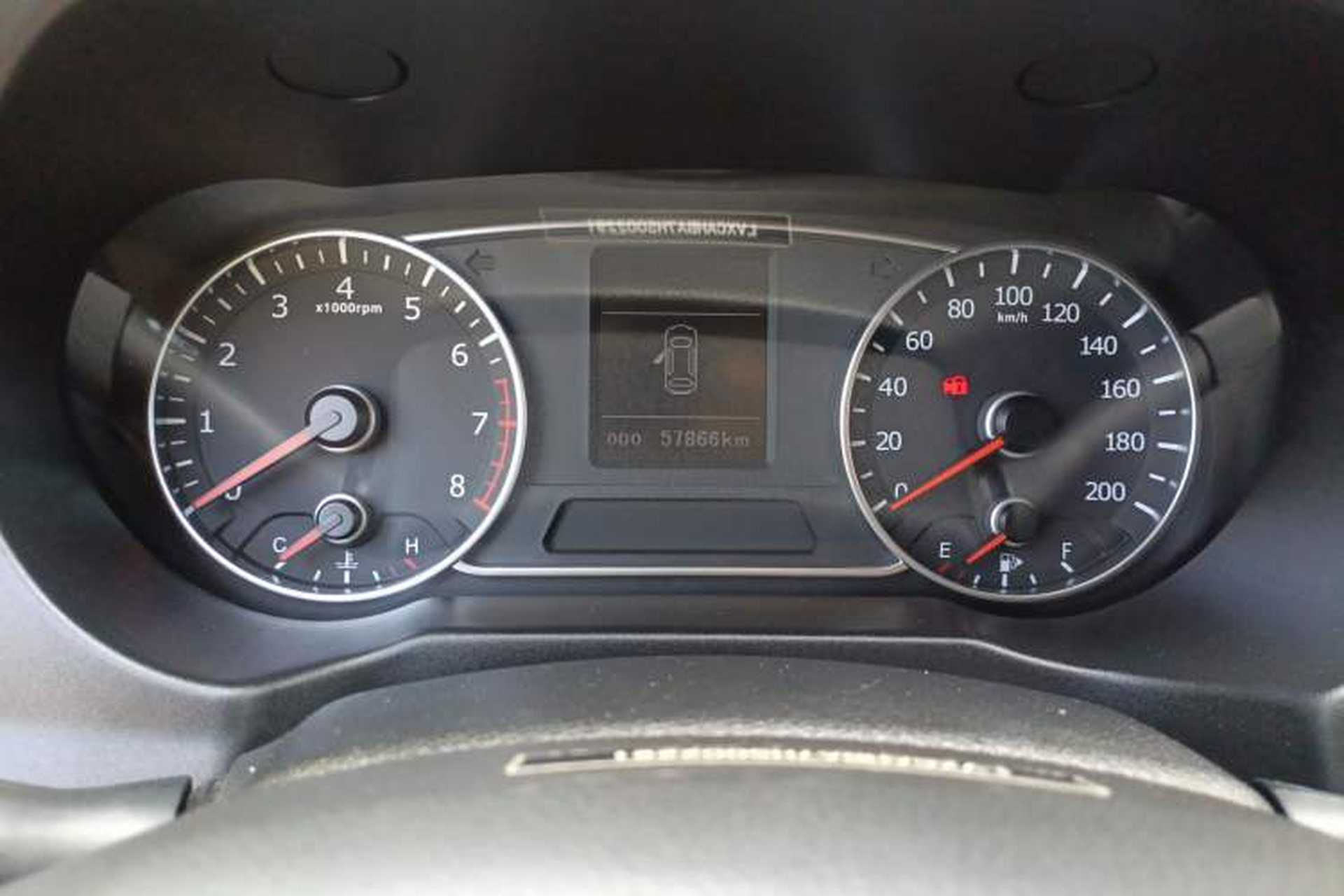 Used Land X5 2016 Plus 1.5T CVT Enjoyment Edition Odometer Close Up
