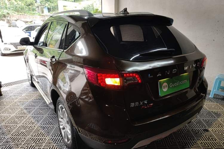 Used Land X5 2016 Plus 1.5T CVT Leading Edition Rear Left 45 Deg