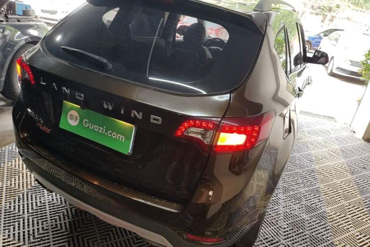 Used Land X5 2016 Plus 1.5T CVT Leading Edition Rear Right 45 Deg