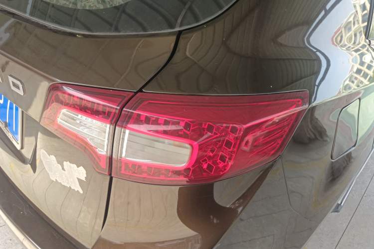 Used Land X5 2016 Plus 1.5T CVT Leading Edition Right Rear Taillight