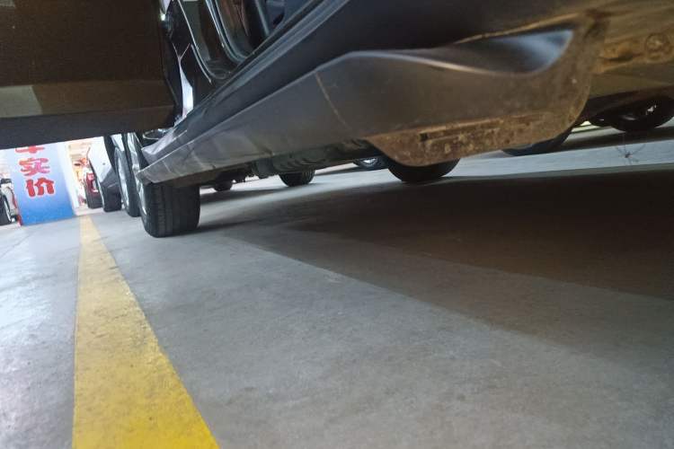 Used Land X5 2016 Plus 1.5T Manual Innovation Edition Right Side Sill