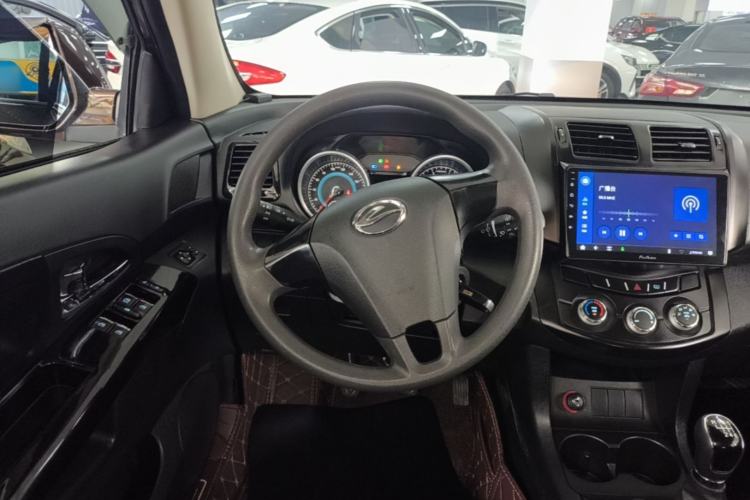 Used Land X5 2016 Plus 1.5T Manual Adventure Edition Steering Wheel