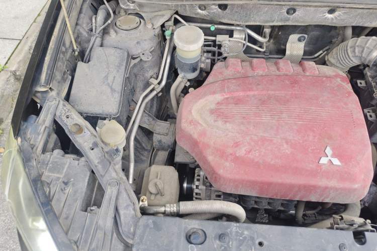 Used Land X5 2016 Plus 1.5T CVT Leading Edition Engine Bay Right