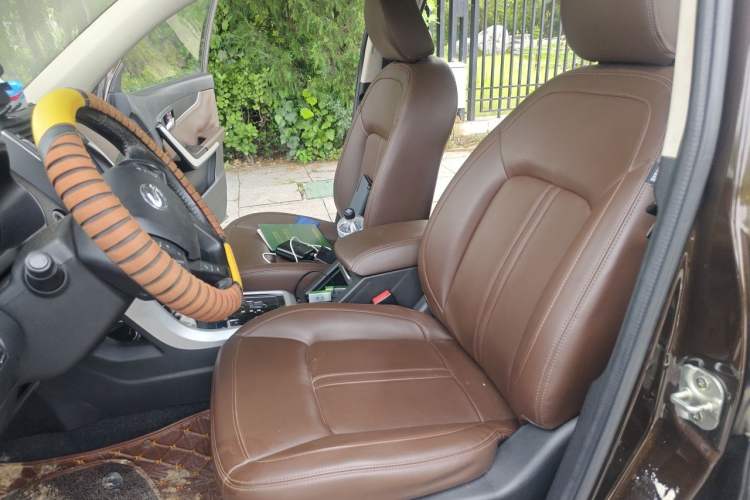 Used Land X5 2016 Plus 1.5T CVT Leading Edition Left Front Seat