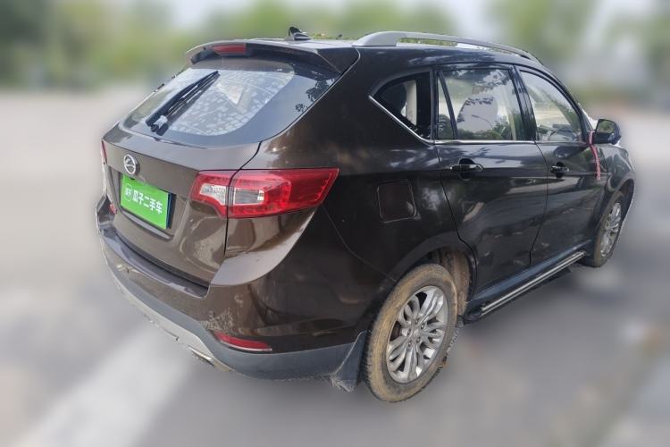 Used Land X5 2016 Plus 1.5T CVT Leading Edition Rear Right 45 Deg