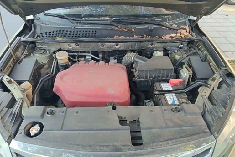 Used Land X5 2016 Plus 1.5T CVT Leading Edition Engine Bay