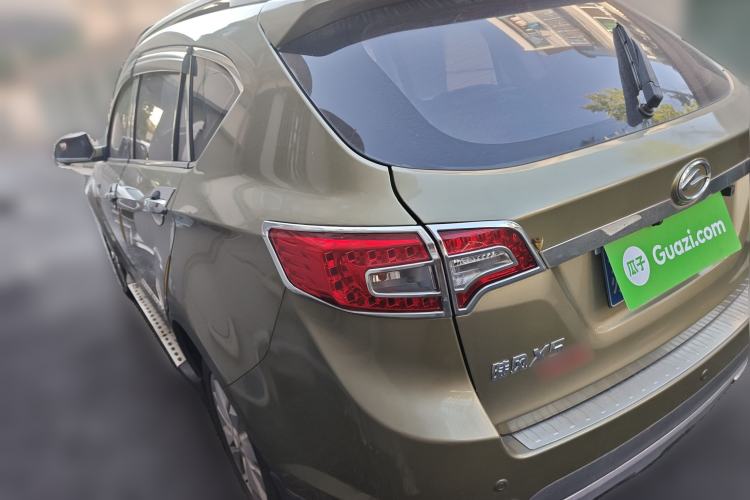 Used Land X5 2016 Plus 1.5T CVT Leading Edition Exterior 3