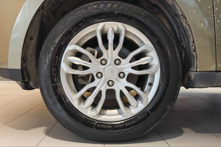 Used Land X5 2016 Plus 1.5T Manual Innovation Edition Exterior 7