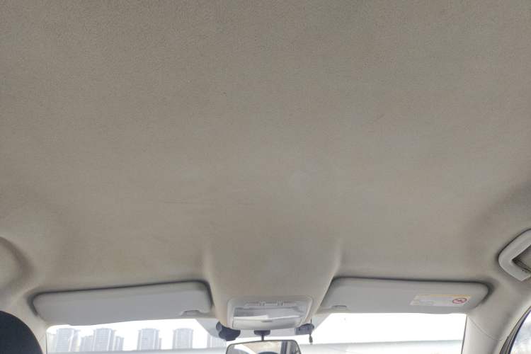 Used Land X5 2016 Plus 1.5T CVT Enjoyment Edition Headliner