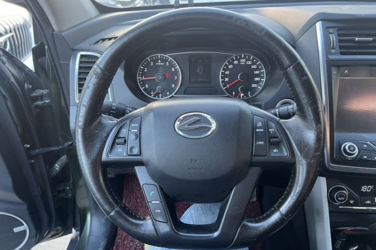 Used Land X5 2016 Plus 1.5T CVT Enjoyment Edition Interior 2