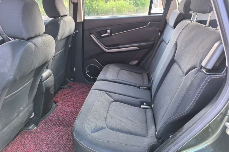Used Land X5 2016 Plus 1.5T CVT Enjoyment Edition Interior 6