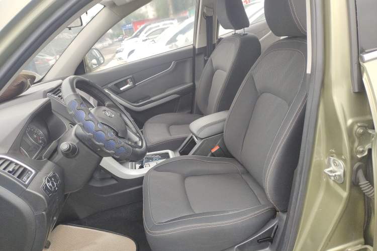Used Land X5 2016 Plus 1.5T CVT Enjoyment Edition Left Front Seat