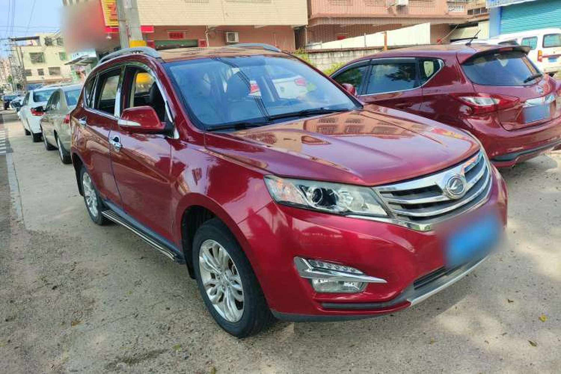 Used Land X5 2016 Plus 1.5T CVT Leading Edition Front Right 45 Deg