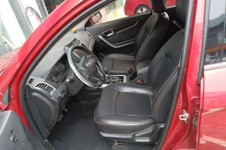 Used Land X5 2016 Plus 1.5T CVT Enjoyment Edition Left Front Seat